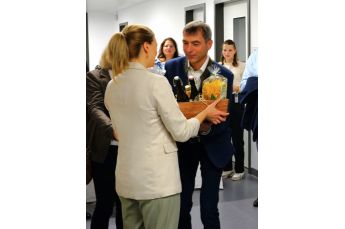 dsc01068_b_j._gerlach_mit_verwaltungsleiter_bernhard_fuerst.jpg