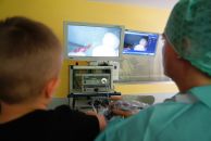kiga_hummelburg_bogen_op-vorfuehrung_4_klinik_bogen_kompr.jpg