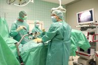 leistenbruch_op_mit_bauchdeckenlift_und_netzimplantat__klinik_mallersdorf_.jpg