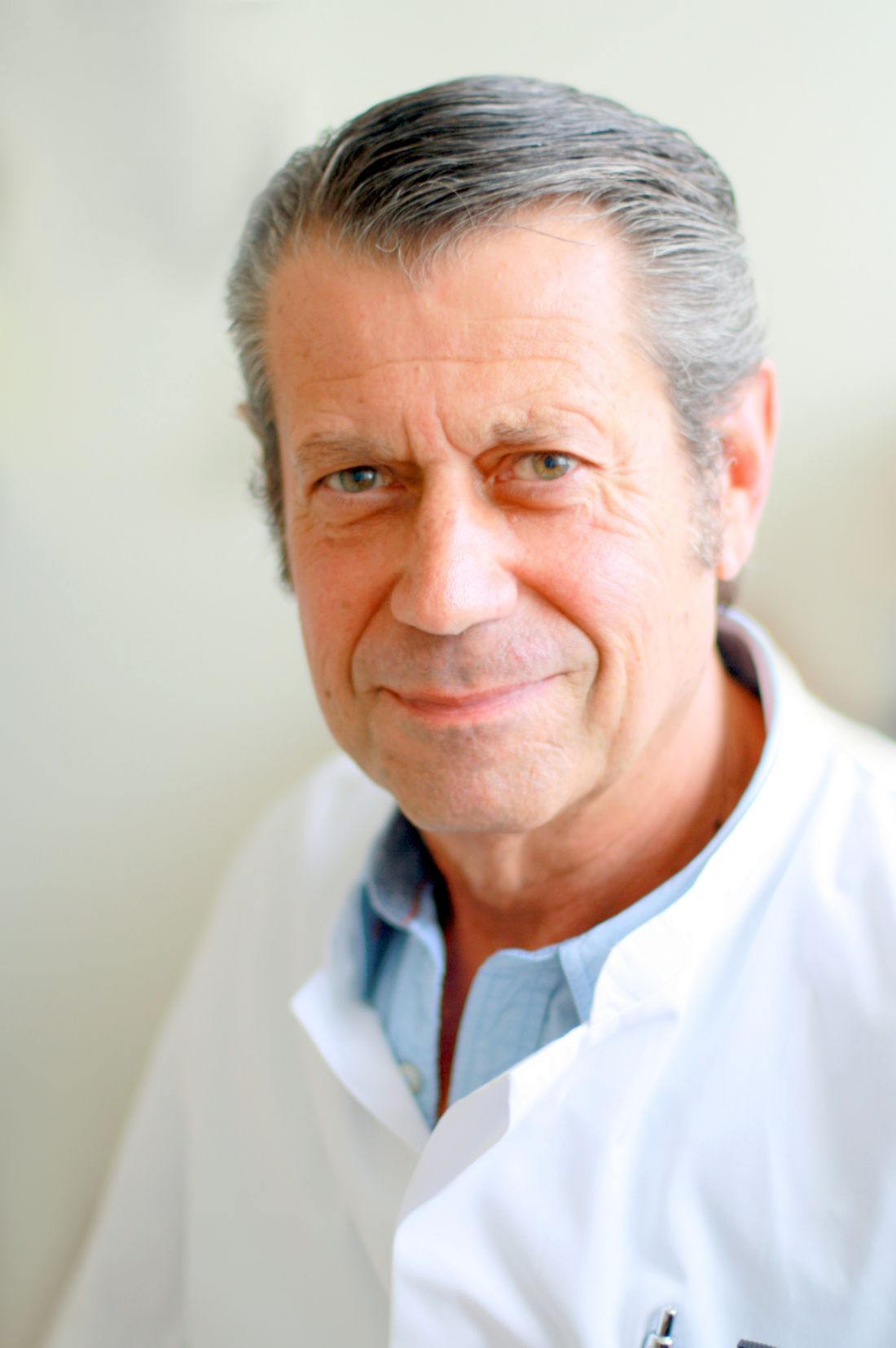 Dr. Andras Bakai Unfallchirurgie