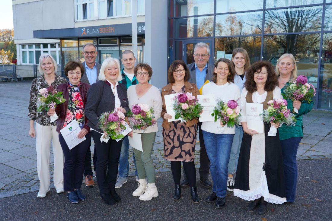 Mitarbeiterehrung an der Klinik Bogen am 5.11.2025. Neuigkeiten 2025